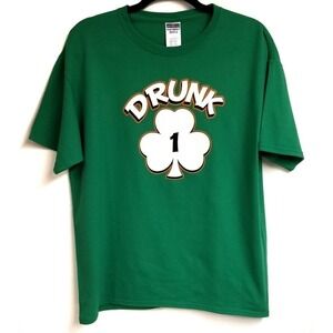 Drunk One Green Graphic Logo Tee Shirt St. Patrick's Women's Size Large Shamrock